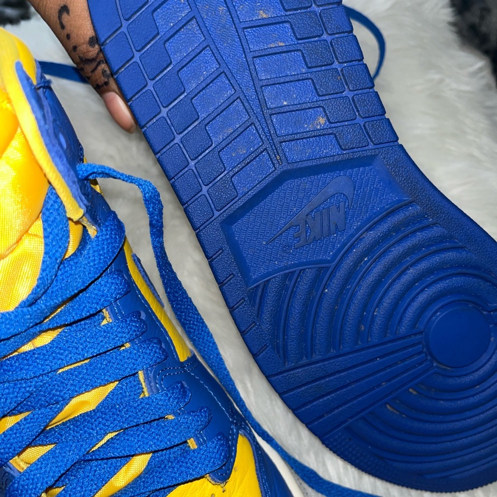 Nike Air Jordan 1s Retro High Blue and Yellow size women’s 9 men’s 7 uk 6.5 - Picture 4 of 4